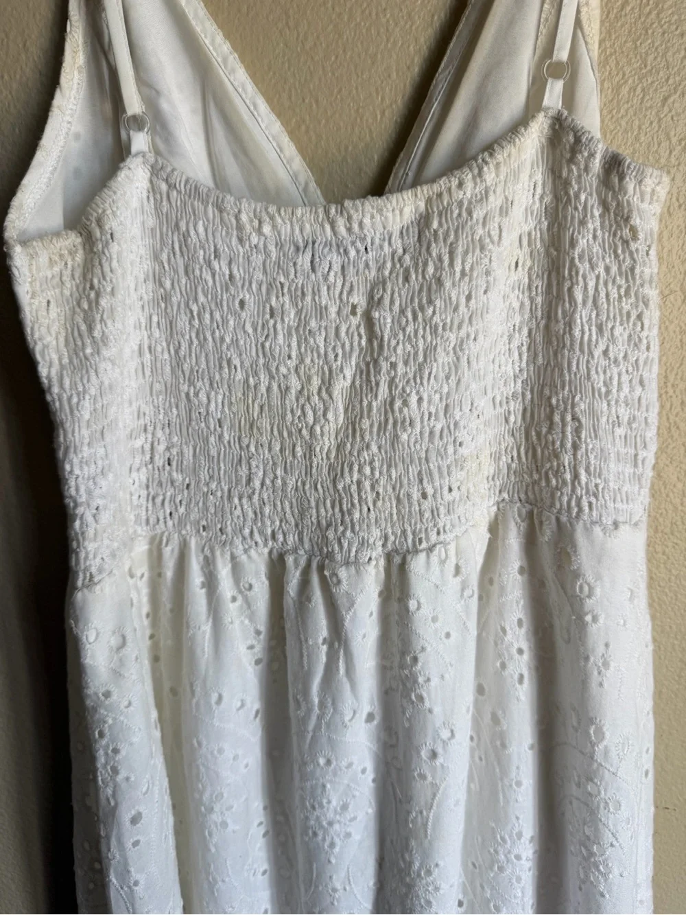 Simplee Apparel White Eyelet V-Neck Midi Dress - Picture 4 of 6